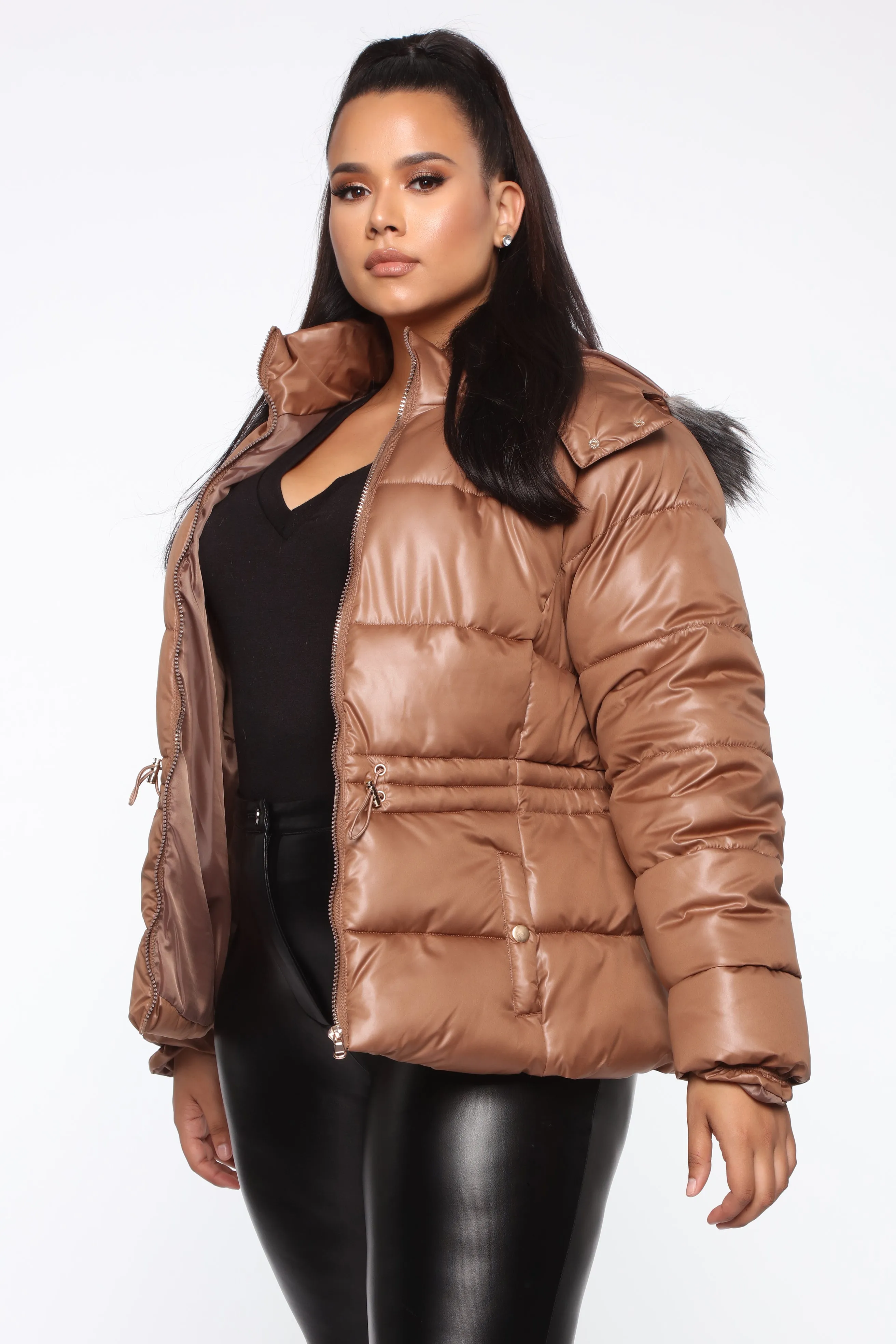 Beat The Cold Puffer Jacket - Camel