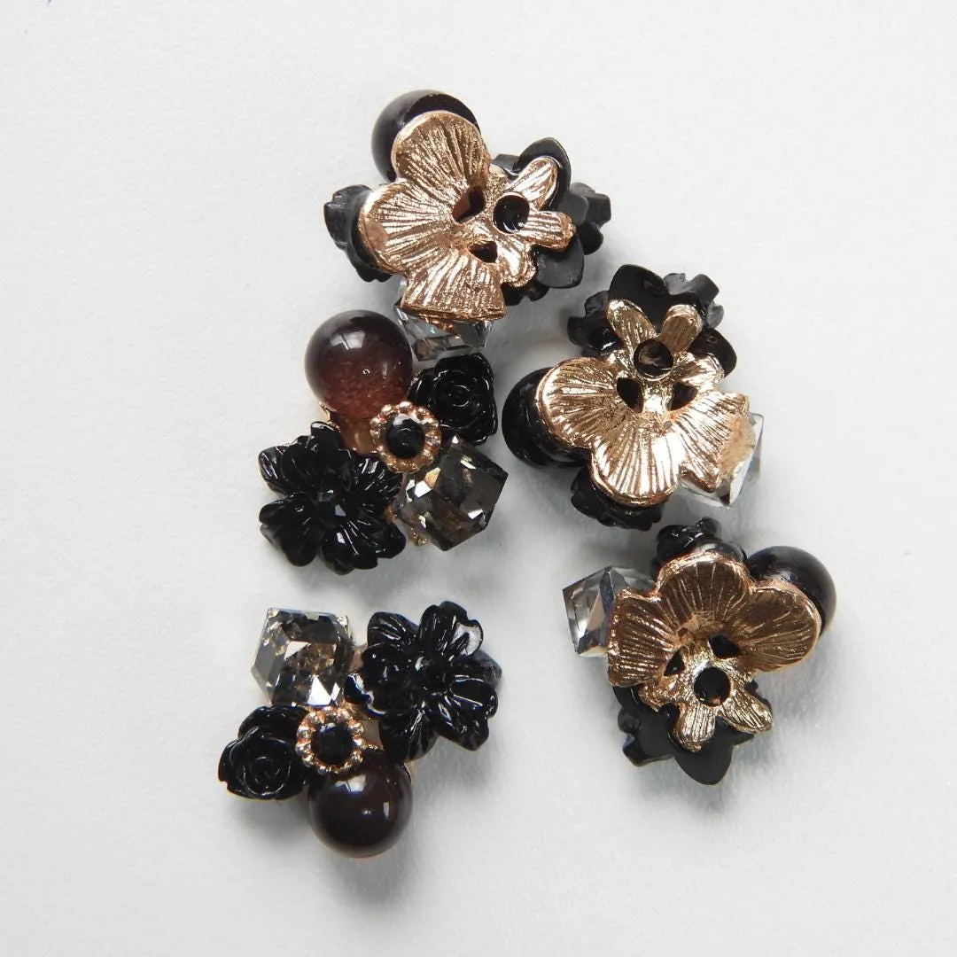 Black flower jewels for clothes