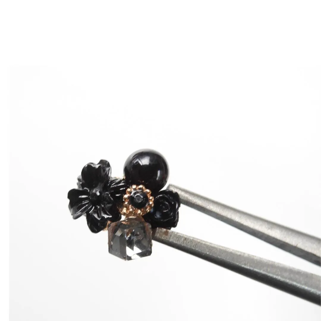 Black flower jewels for clothes