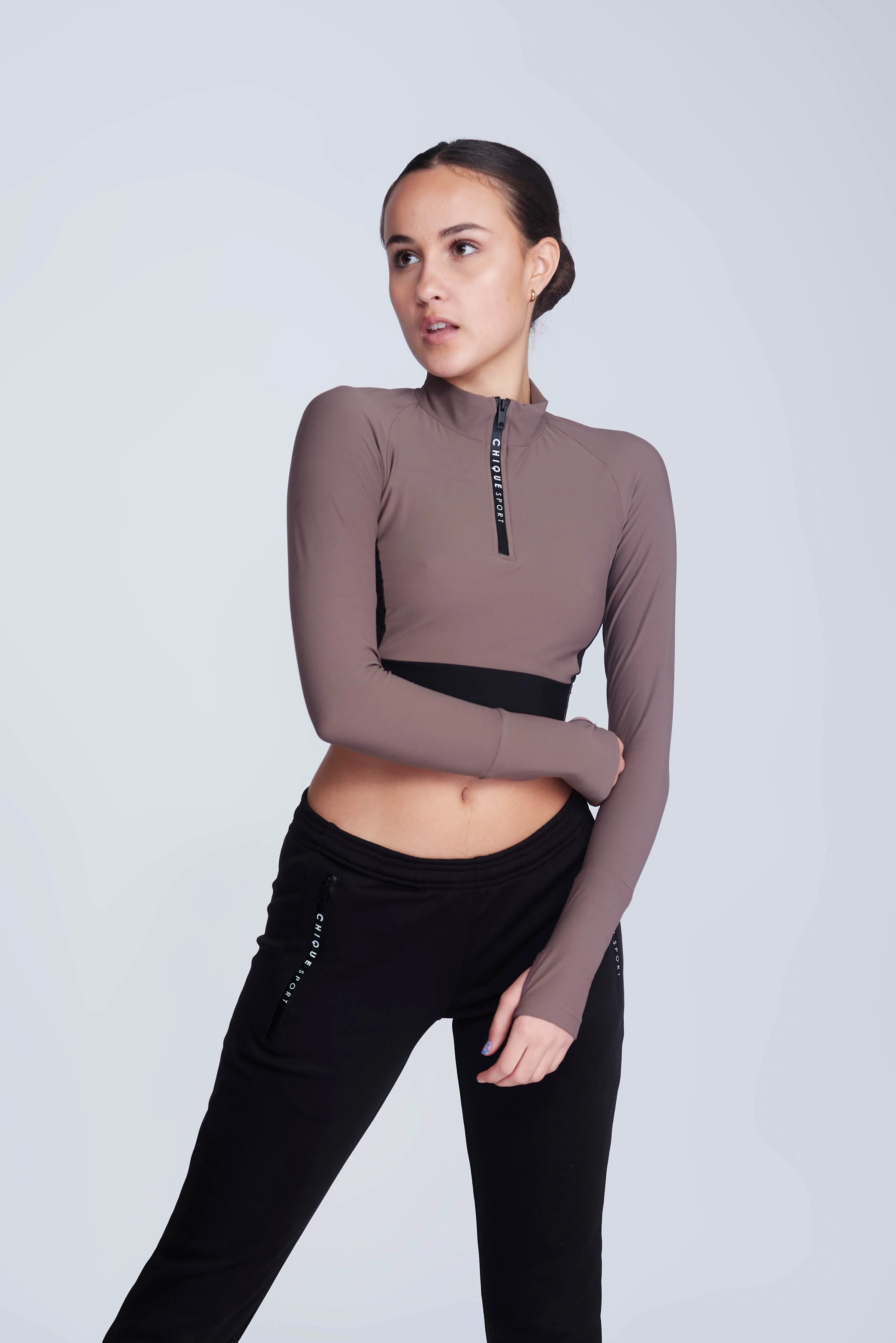 Ignite Long-Sleeve Crop Top in Taupe