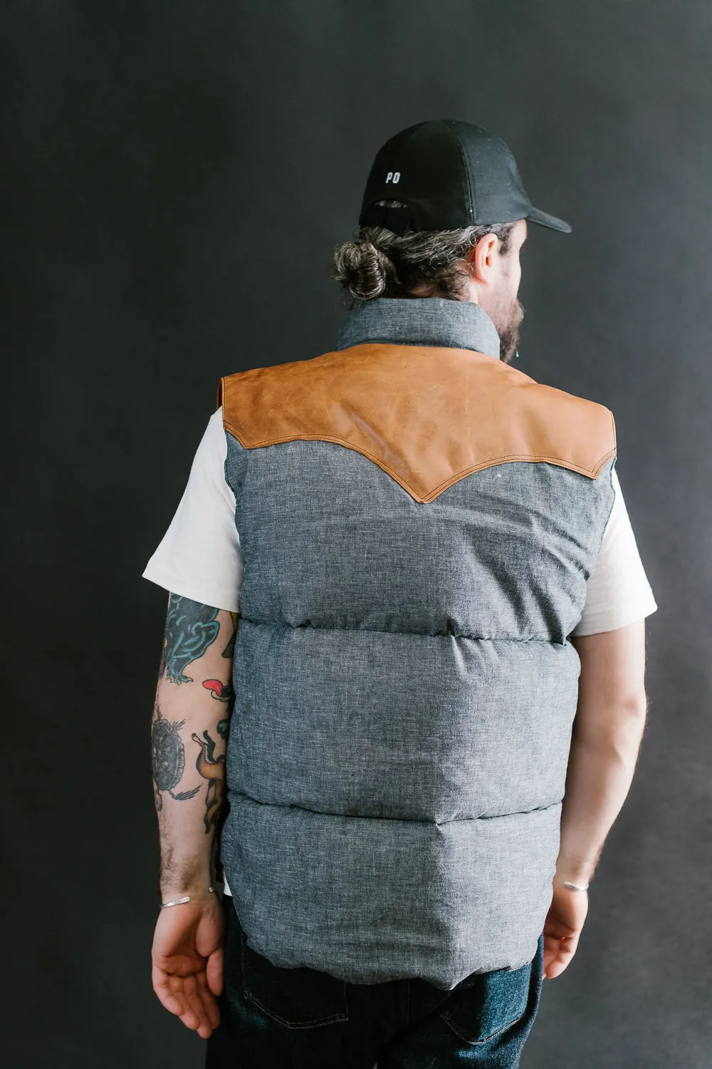 Lot 2200 - Rocky Mountain x Warehouse Selvedge Chambray Down Vest - Navy