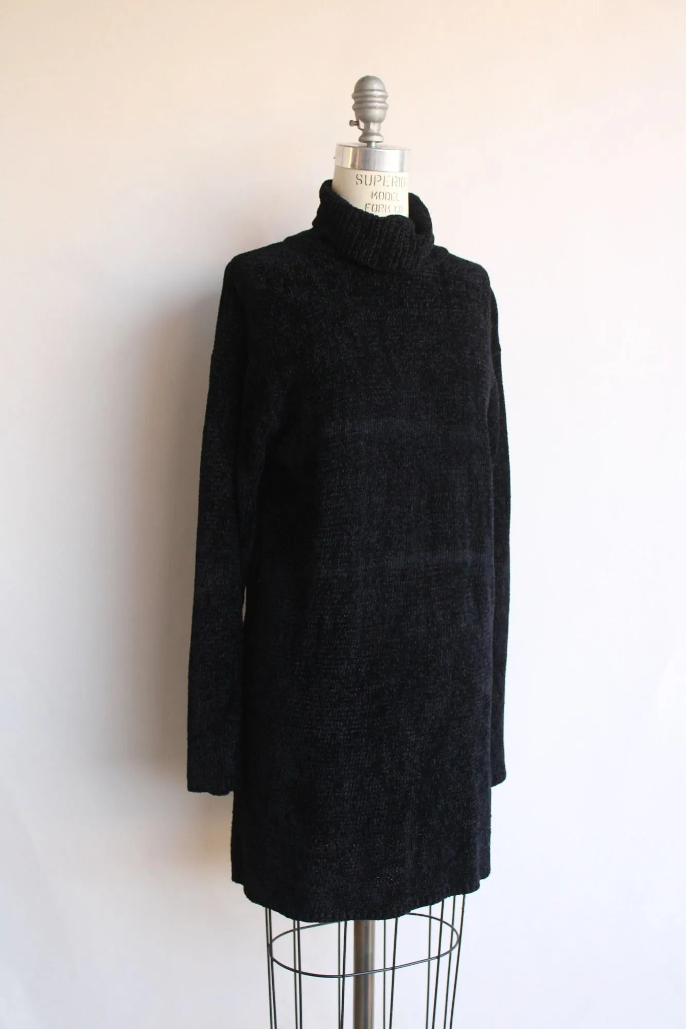 Vintage 1990s 2000s Black Chenille Turtleneck Sweater